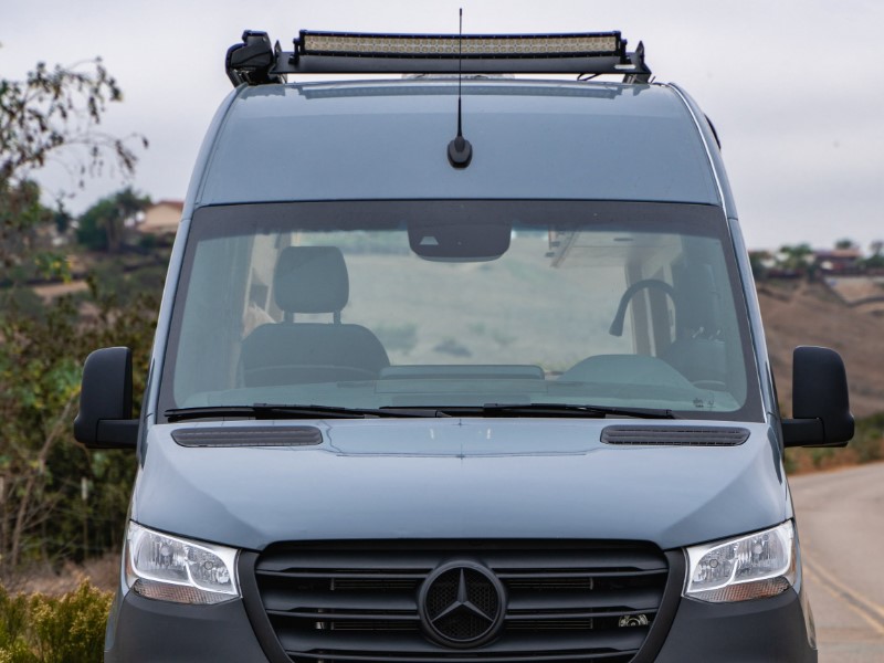 Roof racks for commercial vehicles