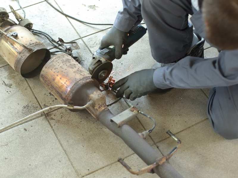 DPF filter is an exhaust device 